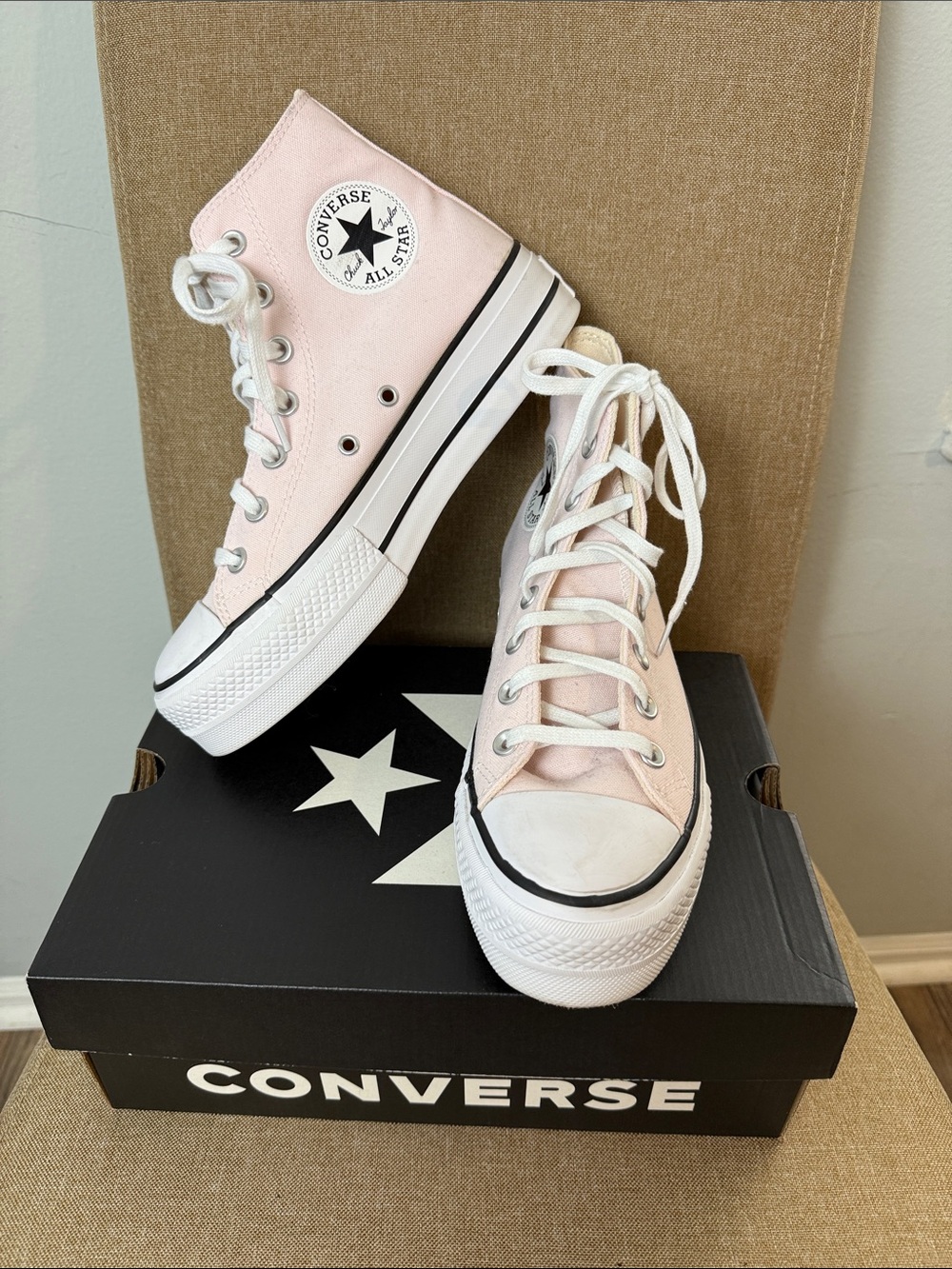 CONVERSE Pink Converse Chuck Taylor All Star Lift Platform High Top w/Box ~ 7